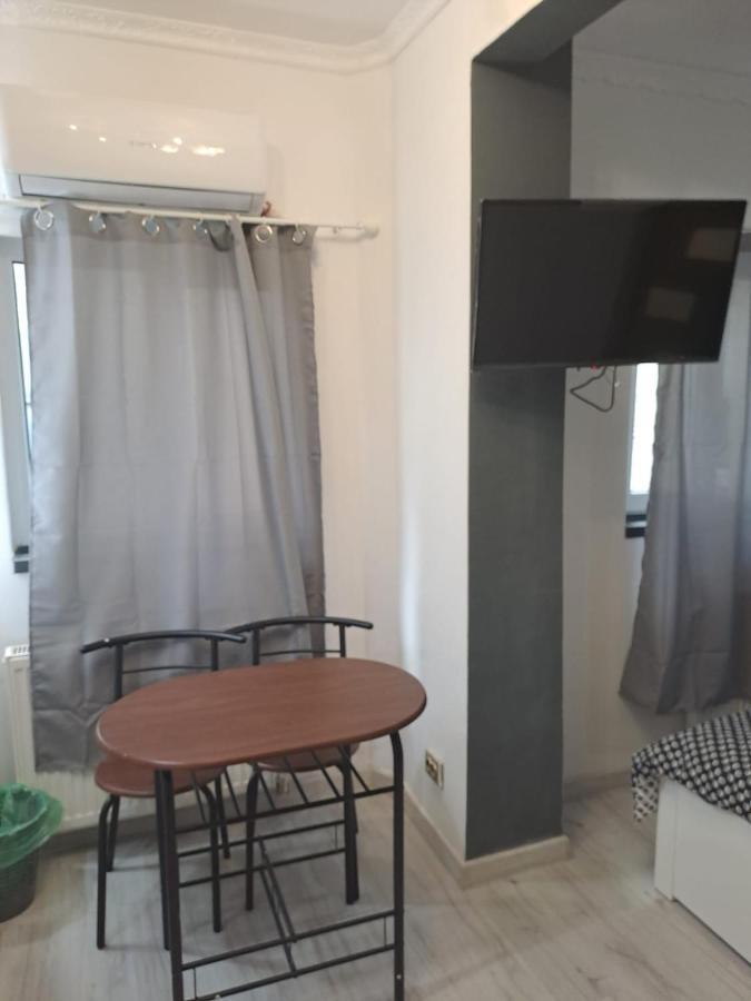 Ferienwohnung Deluxe Studio Oldtown Bukarest Exterior foto