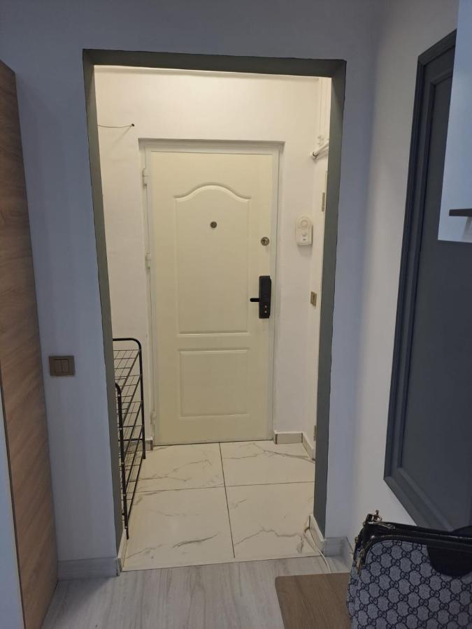 Ferienwohnung Deluxe Studio Oldtown Bukarest Exterior foto
